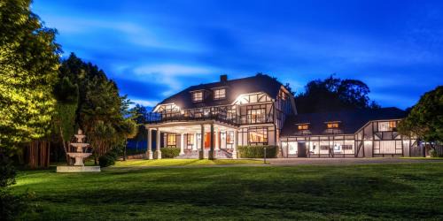 Hamurana Hotel | Hana Lodge