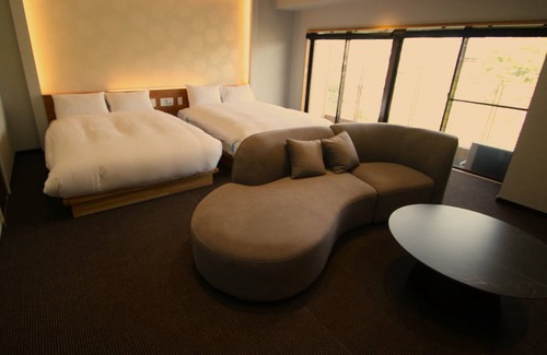 Ureshino Hotel | Hana No Shizuku