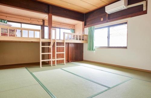 Nishidomari House | Hanareya