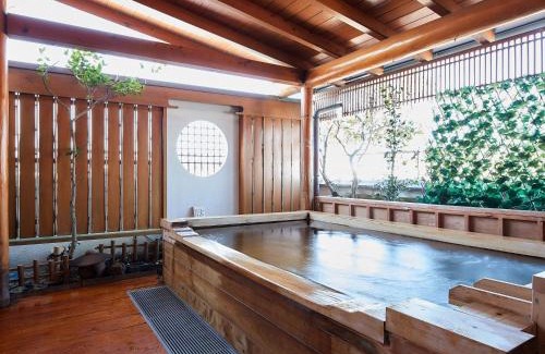 Osatsucho Hotel | Hanatsubaki