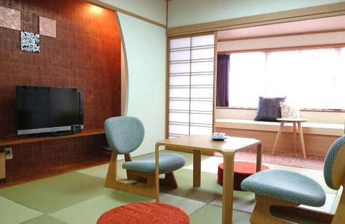 Dogo Hot Spring Hotel | Hanayuzuki