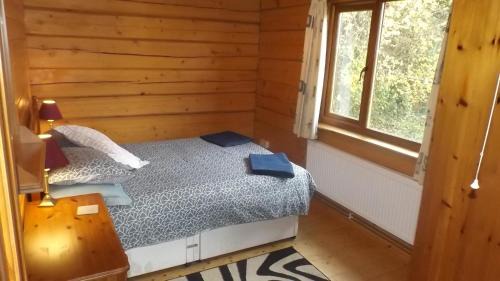 Evesham House | Hand built log cabin at Avonvale Holiday Lodges