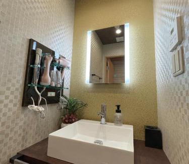 Haneda Apartment | Haneda KS Building 2F 3F - Vacation STAY 23758v