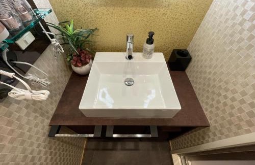 Haneda Apartment | Haneda KS Building 2F 3F - Vacation STAY 23758v
