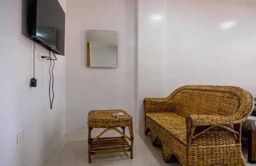 Dapa Bed & Breakfast | Hangout Haven Siargao Homestay