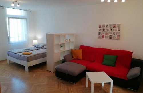 Koszeg Apartment | Hanna Apartman 1-2