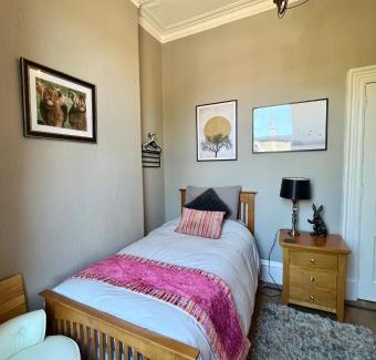 Central Aberdeen House | Hannahs Guesthouse