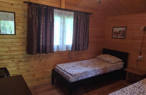 Voila House | Hanul Arcașului