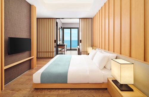 Jangmok-myeon Resort | Hanwha Resort Geoje Belvedere