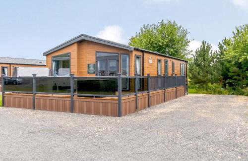 Potterhanworth Resort | Hanworth Country Park