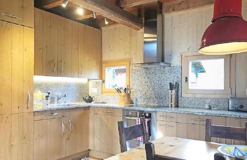 Bruson Ski Chalet | Happiness only!