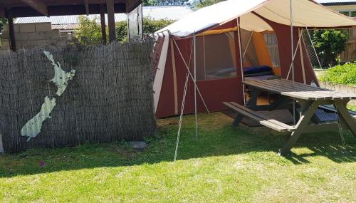 Motueka Hostel | Happy Apple Backpackers