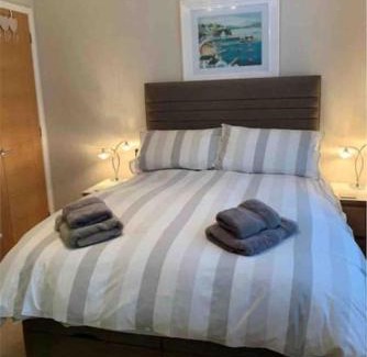 Troutbeck Bridge Ski Chalet | Happy Days Lodge - Windermere