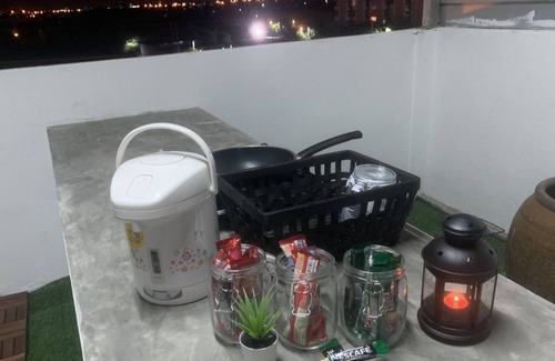 Racha Thewa House | Happy Home Hostel Suvarnabhumi