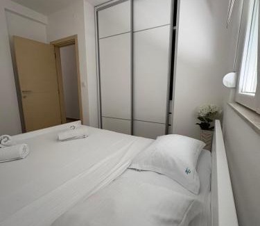 Mrcevac Apartment | HAPPY HOME