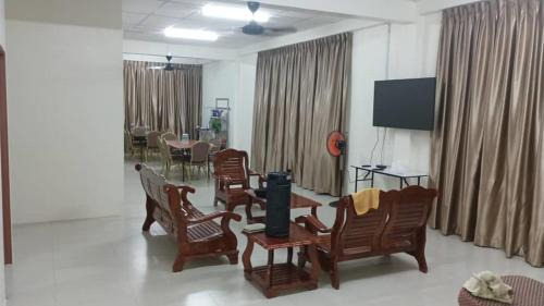 Kampung Banjar Apartment | Happy homestay