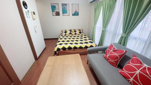 Hon Machi Apartment | Happy house -405