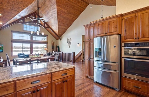 Crosslake Cabin | Happy Landing- Crosslake|SandyBeach|FamilyFriendly