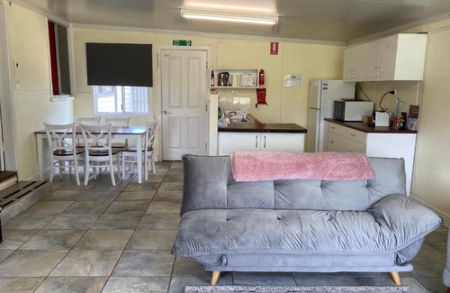 Stanthorpe House | Happy Pig Farm