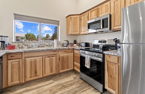Overgaard Cabin | Happy Pines Hideaway | Fenced Yard~Fire Pit