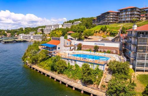 Lake Ozark Apartment | Happy Place, Unit 1A