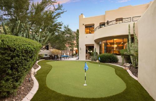 Camelback East House | Happy Roadrunner VRBOs 2023 Vacation Home of the Year