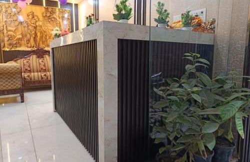 New Delhi Apartment | Happy Stay -Near Nizamuddin Gate No-4