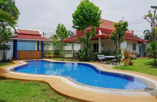 Rawai House | Happy Thai Villa