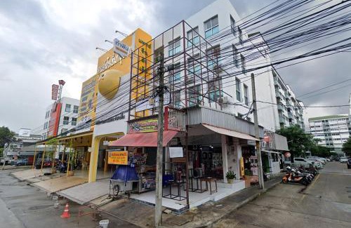 Bang Kapi House | Happyland Guesthouse