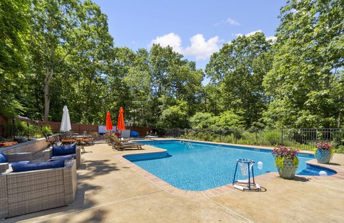 Center Moriches House | Haptons secluded huge 4 bedroom paradise!