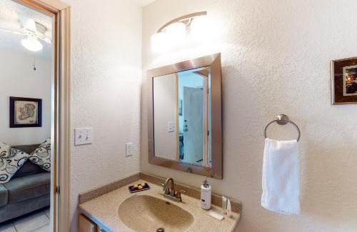 Port Isabel House | Harbor Island