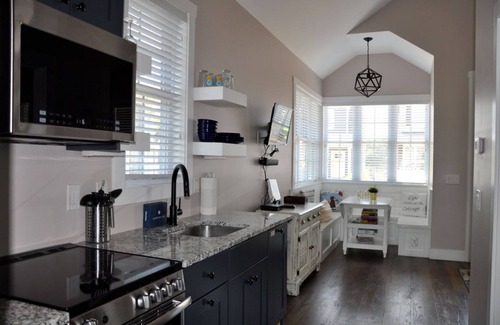 Ottawa House | Harbor Master Villa | 1 Bed, 1 Bath
