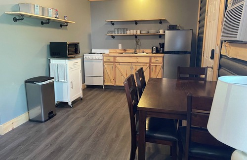 Nancy Condo | Harbor Nest: Fully Furnished 2BR Condo on Lake Cumberland-Pet Friendly & WIFI!