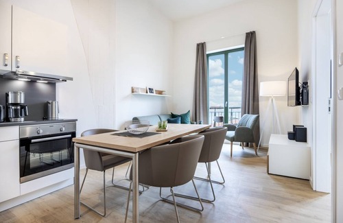 Wismar Apartment | Harbor residence with gallery bedroom, roof terrace and unique harbor view