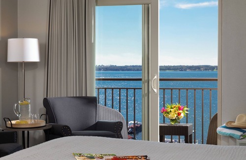 Lake Geneva Hotel | Harbor Shores on Lake Geneva