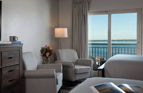 Lake Geneva Hotel | Harbor Shores on Lake Geneva