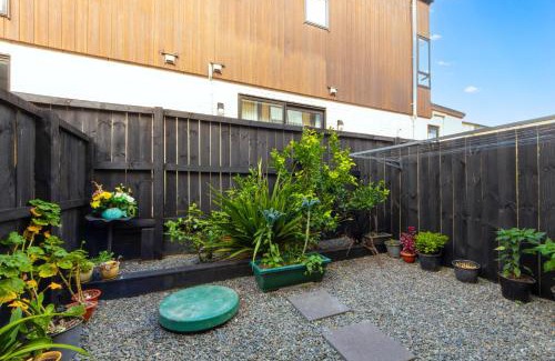 Hobsonville Apartment | Harborlight-Modern 2 Bedroom Townhouse in Hobsonville