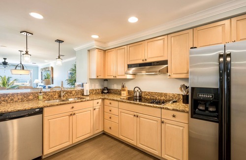 Truman Annex Condo | *HARBORSIDE HARMONY @ TRUMAN ANNEX* Waterfront Condo + LAST KEY SERVICES…