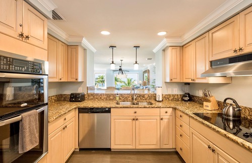Truman Annex Condo | *HARBORSIDE HARMONY @ TRUMAN ANNEX* Waterfront Condo + LAST KEY SERVICES…