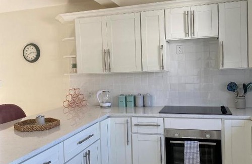 Jolly Harbour Villa | Harbour Breeze