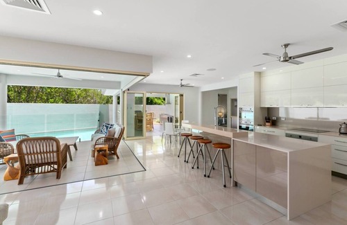 Trinity Park Villa | Harbour Drive Luxury in Bluewater Estate