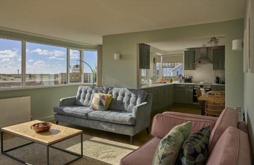 Southwold House | Harbour Lights