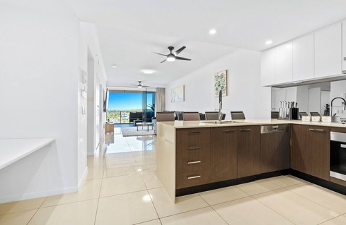 Biggera Waters Apartment | Harbour Quays Apartments