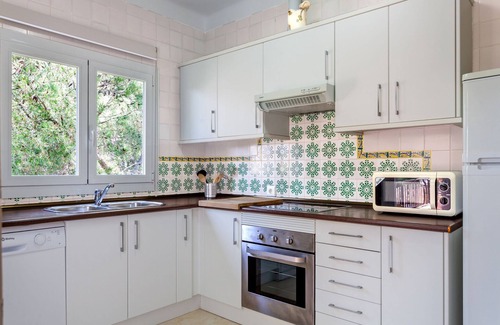 Cala Figuera Apartment | Harbour View 1 Holiday Apartment by the Sea in a Lively Fishing Village in Cala Figuera
