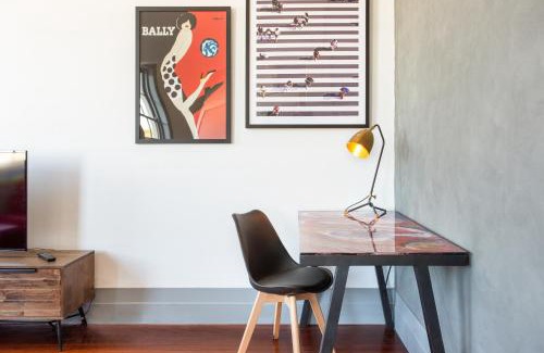 Manly Apartment | Harbourfront 3 Bed 2 Bath Opposite Manly Wharf With Harbour Views
