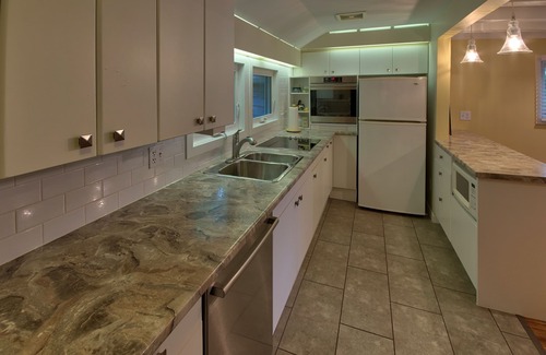 Bayfield Cottage | Harbourfront Cottage!