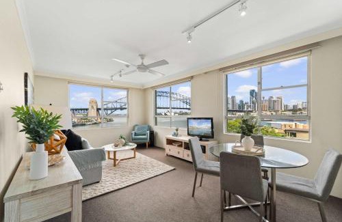 McMahons Point Apartment | Harbourside 43