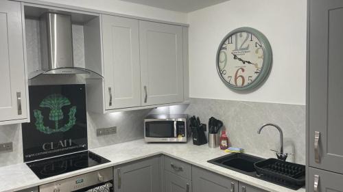 Wick House | Harbourside by Caithness Luxury Apartments NC500 - 2 Bedroom holiday home - Sleeps Work teams upto 2 & holiday makers upto 6 with bike store
