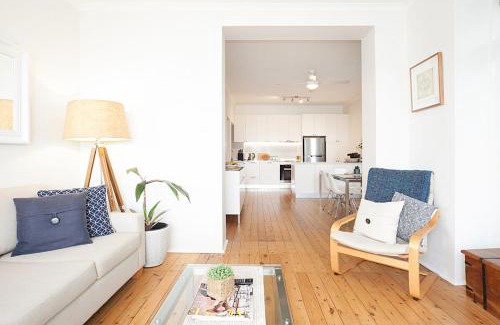 McMahons Point Apartment | Harbourside - Unforgettable Destination