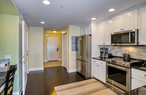 Independence Square Condo | Harbourside 2 BD/2BA Beautiful Condo and Waterpark - 4 FREE waterpark passes
